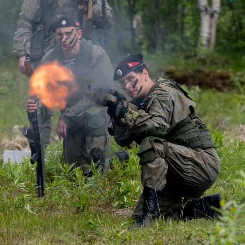 Тест по ОБЖ: Правовые основы военной службы (Смирнов, Хренников 11 класс)