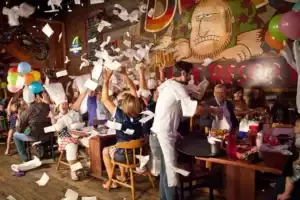 Dick’s Last Resort, сеть ресторанов в США