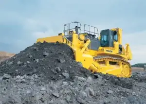 Komatsu-D575A