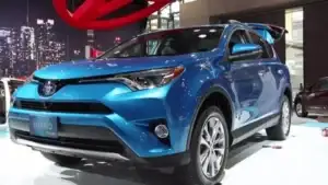 Toyota RAV4 | Продано: 30 000 автомобилей